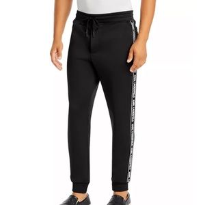 Karl Lagerfeld 2022 Cruise
Nylon Street Style Plain Logo XXL